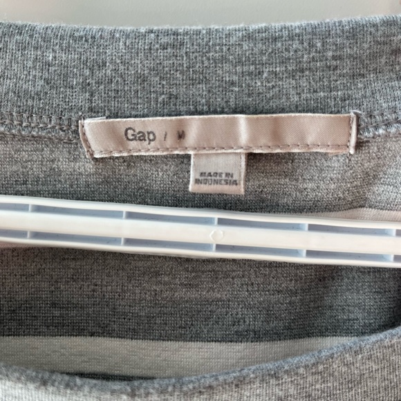 Sweater dress - Picture 2 of 3